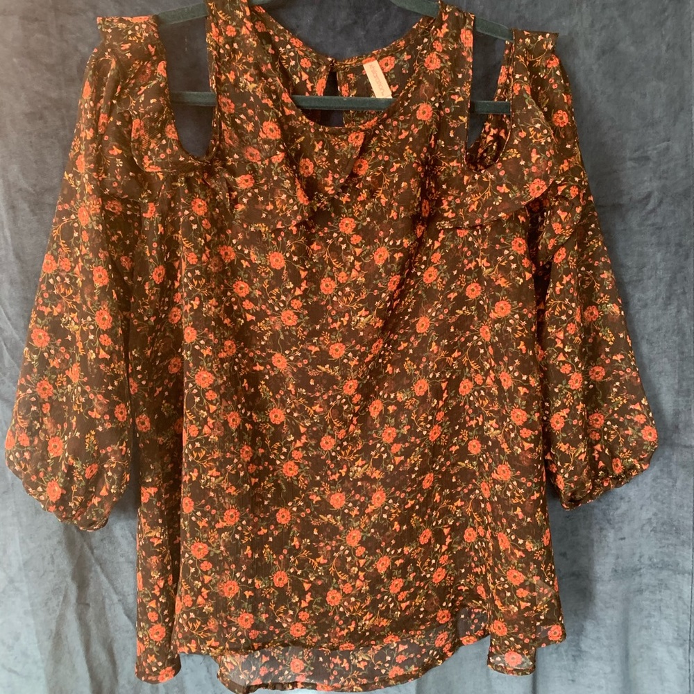 Xhilaration Off the Shoulders Floral Black Top